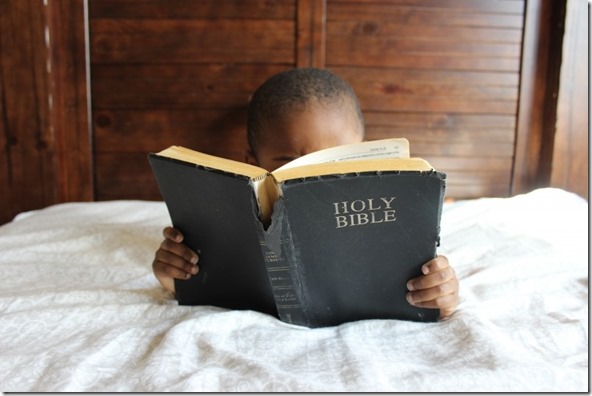 child-reading-Bible